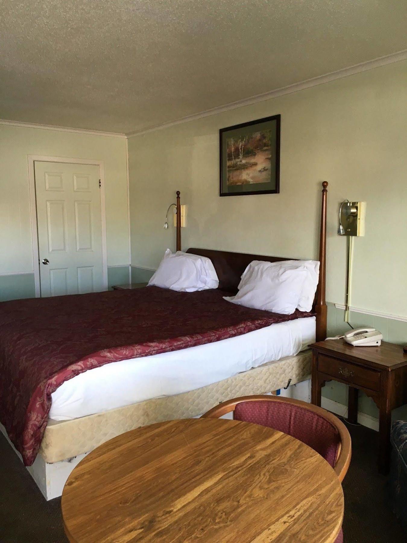 Aristocrat Motor Inn Bolivar Екстер'єр фото
