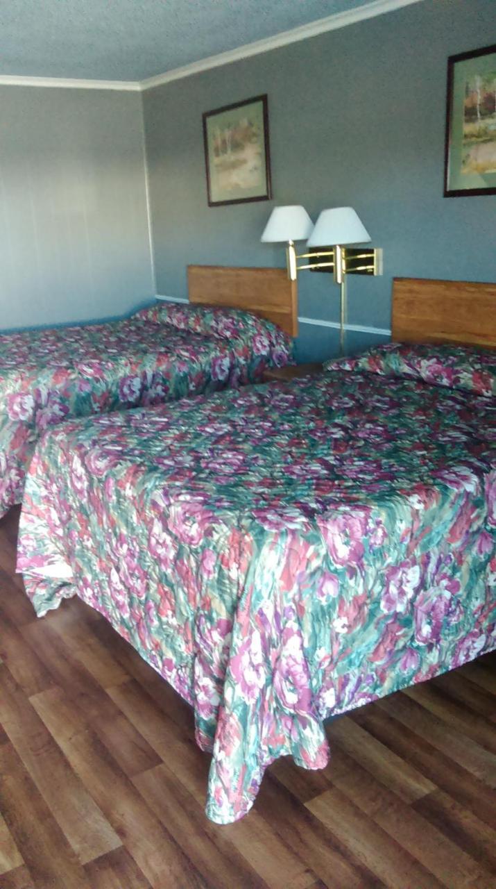 Aristocrat Motor Inn Bolivar Екстер'єр фото